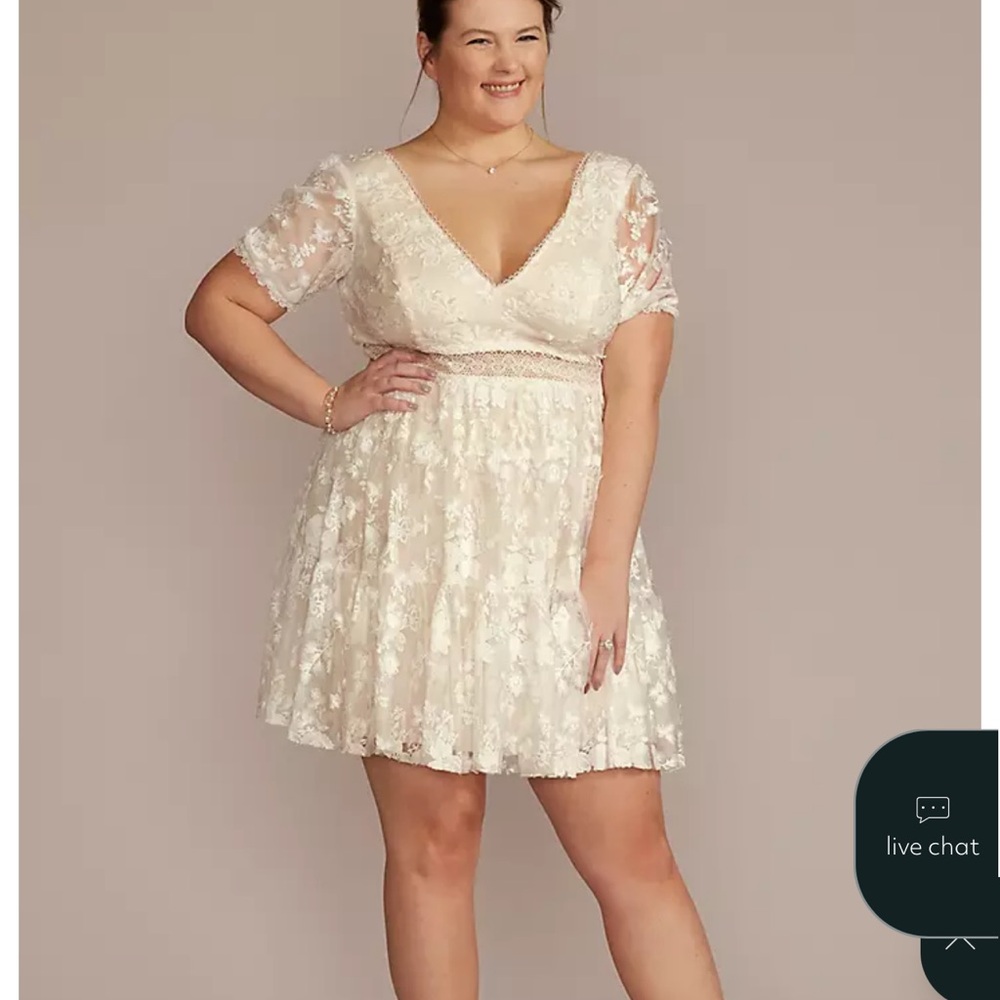 Elegant Cream Lace Dress